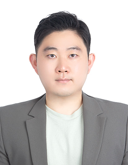 Jeiwan Tan